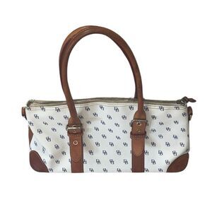 Dooney & Bourke vintage coated canvas signature barrel style handbag cream navy